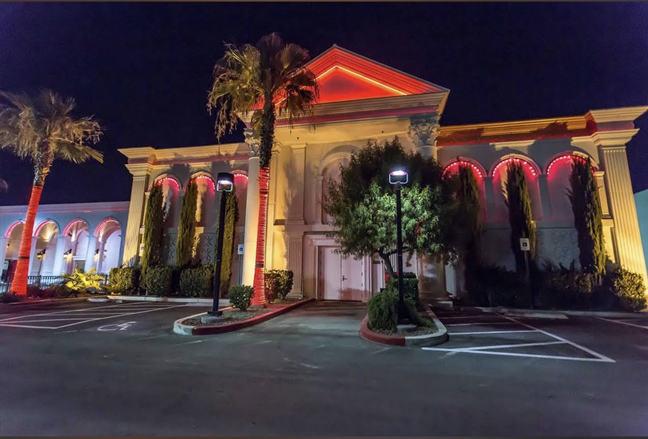 Crazy Horse III Las Vegas exterior